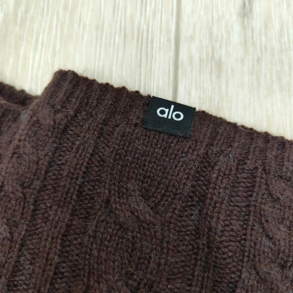 Alo Yoga Womens Goddess Socks OS Espresso Brown Cable Knit Balletcore